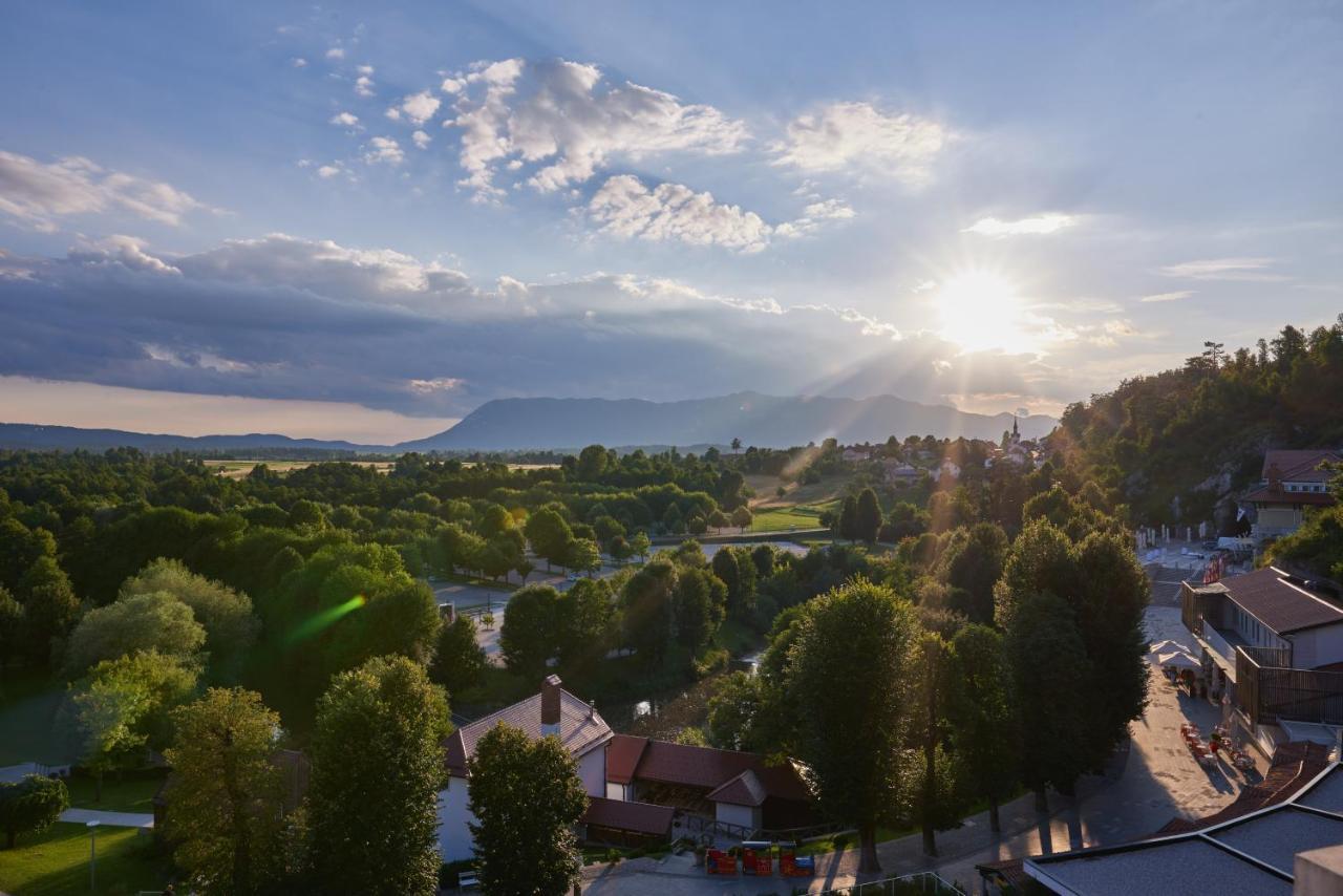 Postojna Cave Hotel Jama Εξωτερικό φωτογραφία