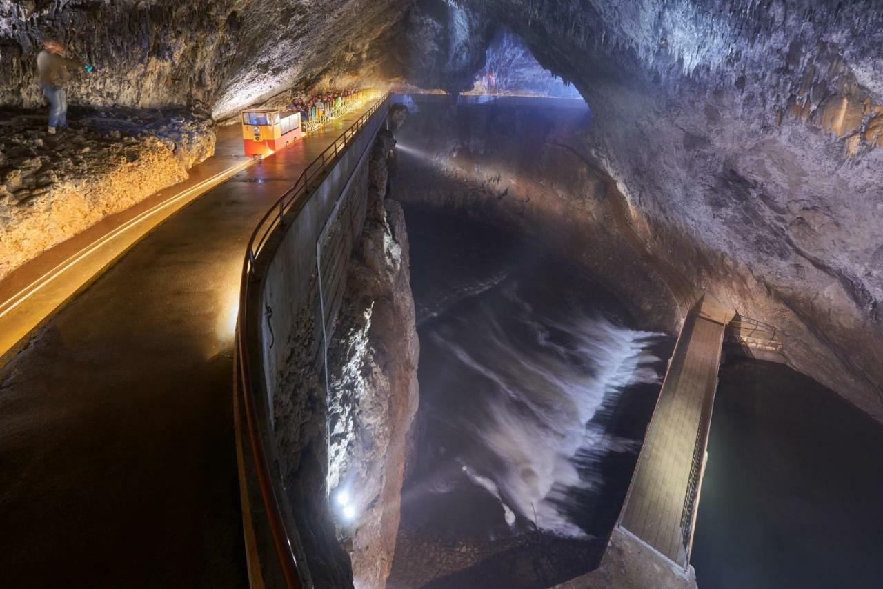 Postojna Cave Hotel Jama Εξωτερικό φωτογραφία